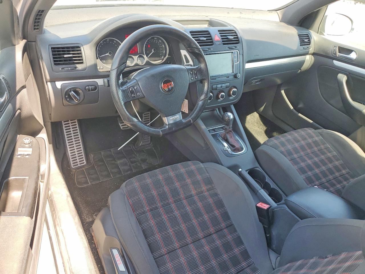 Volkswagen New Gti Fa Fahrenheit