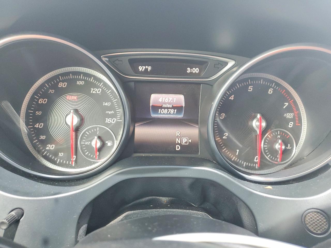 Mercedes-Benz GLA 250 4matic