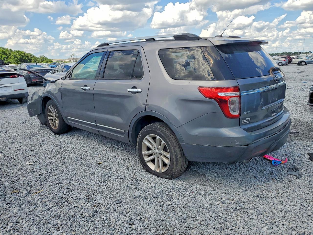 Ford Explorer Xlt