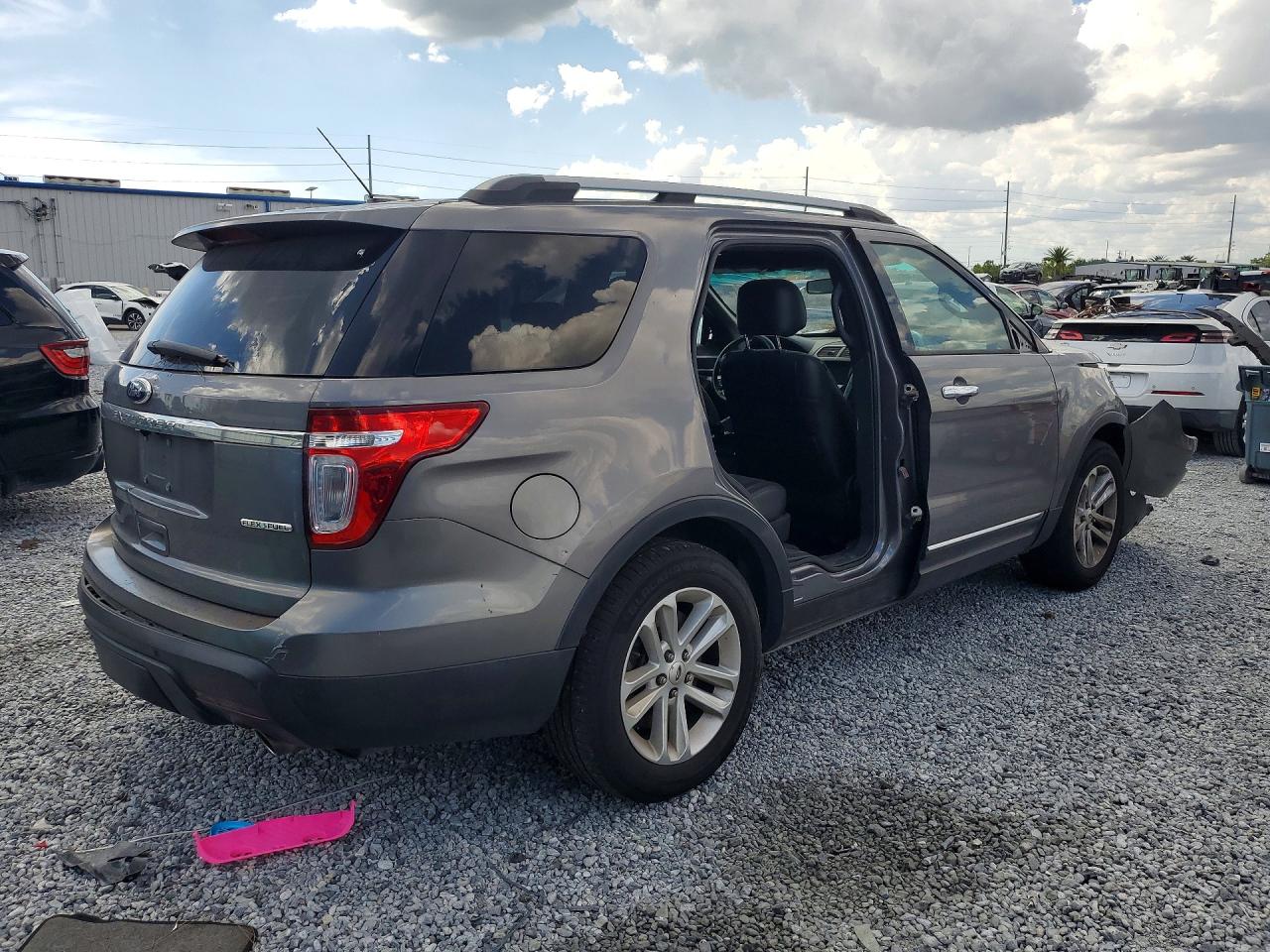 Ford Explorer Xlt