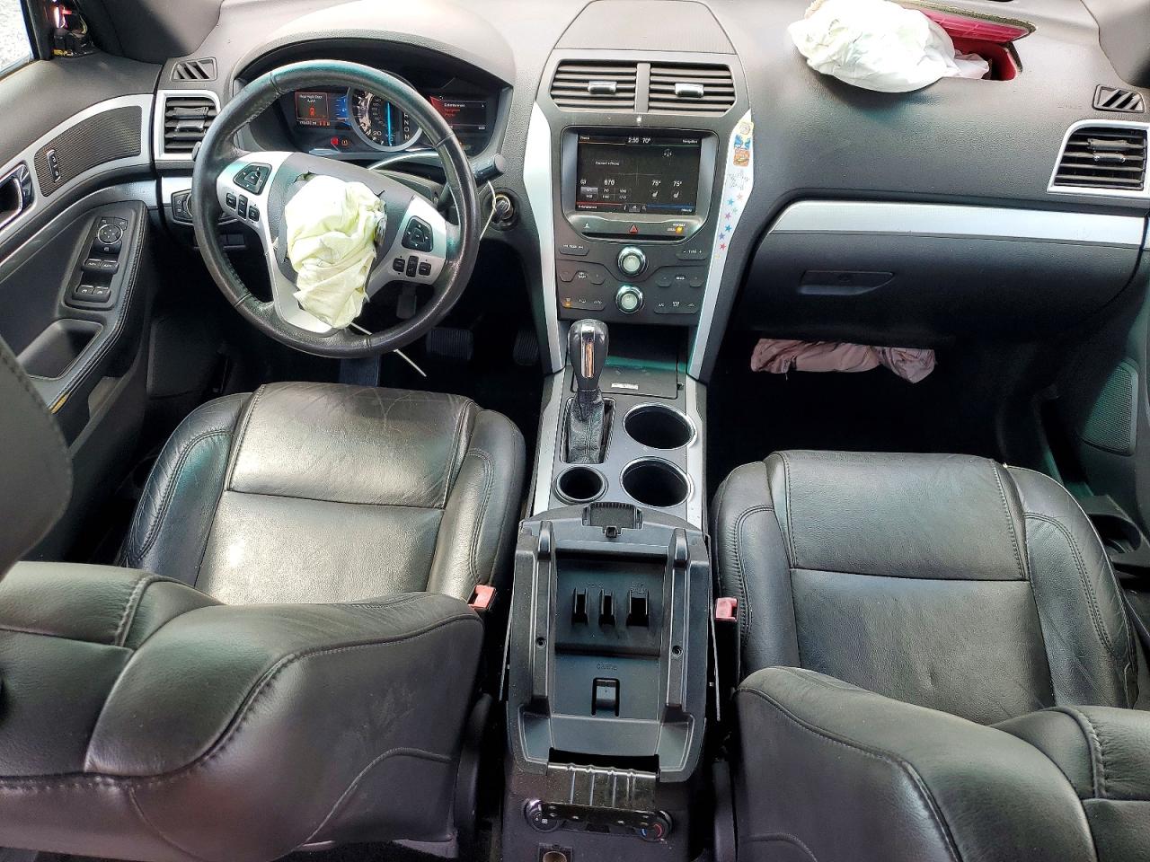 Ford Explorer Xlt