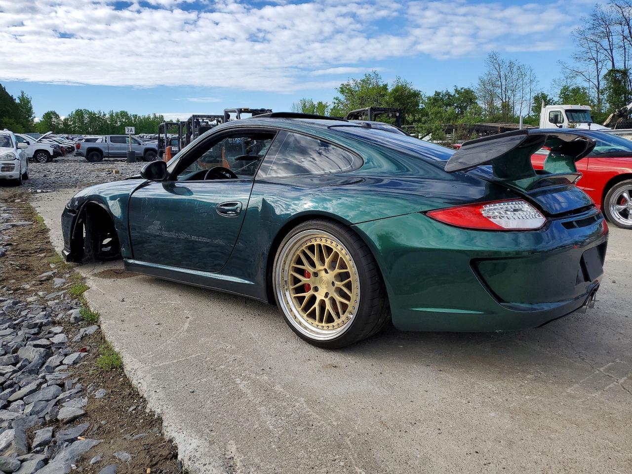 Porsche 911 Carrera 2 Black