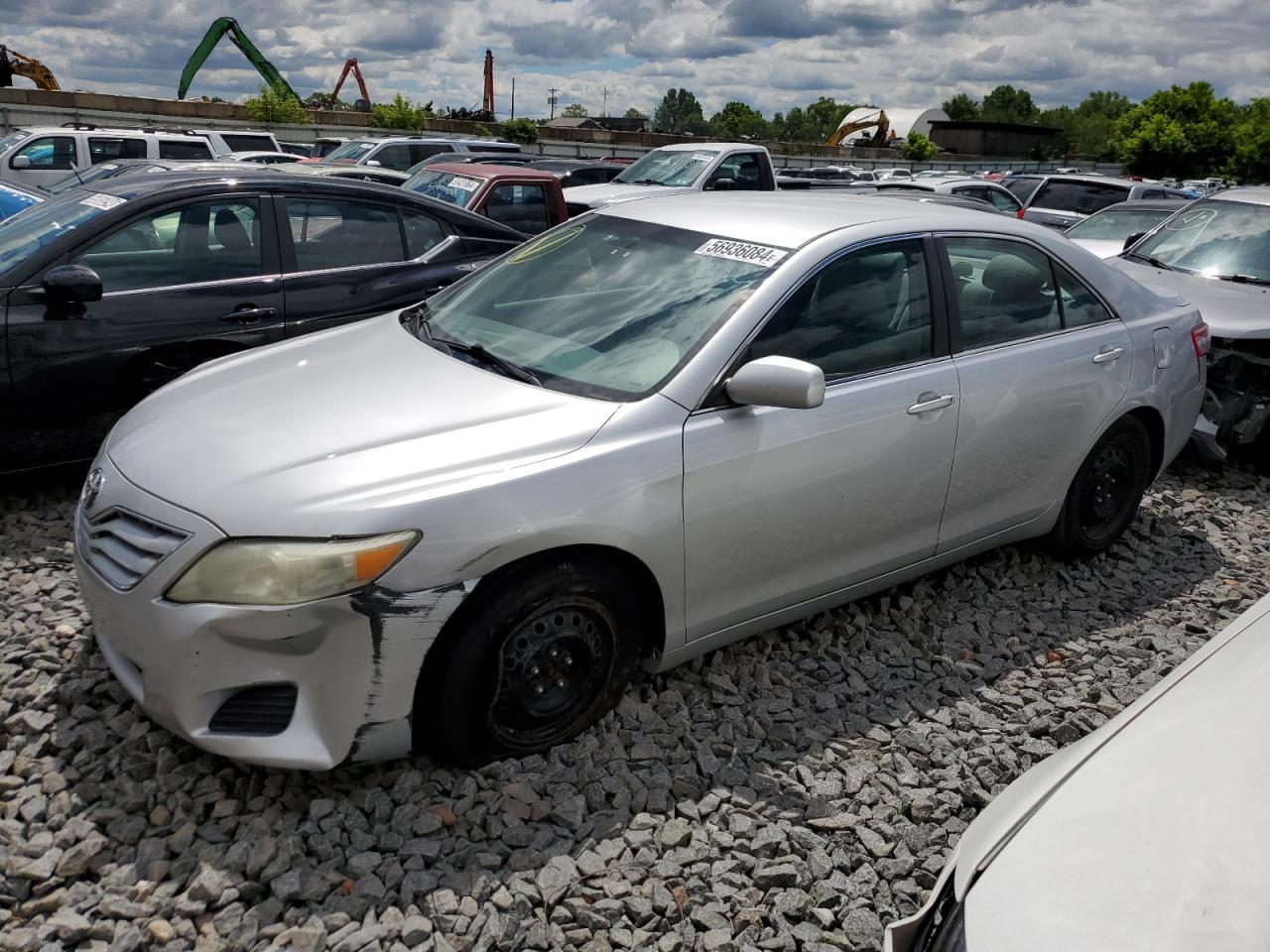 Salvage Toyota Camry Image