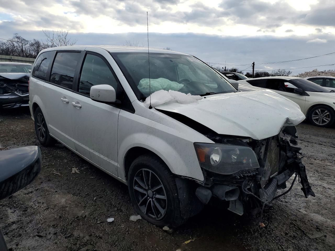 Dodge Caravan Se