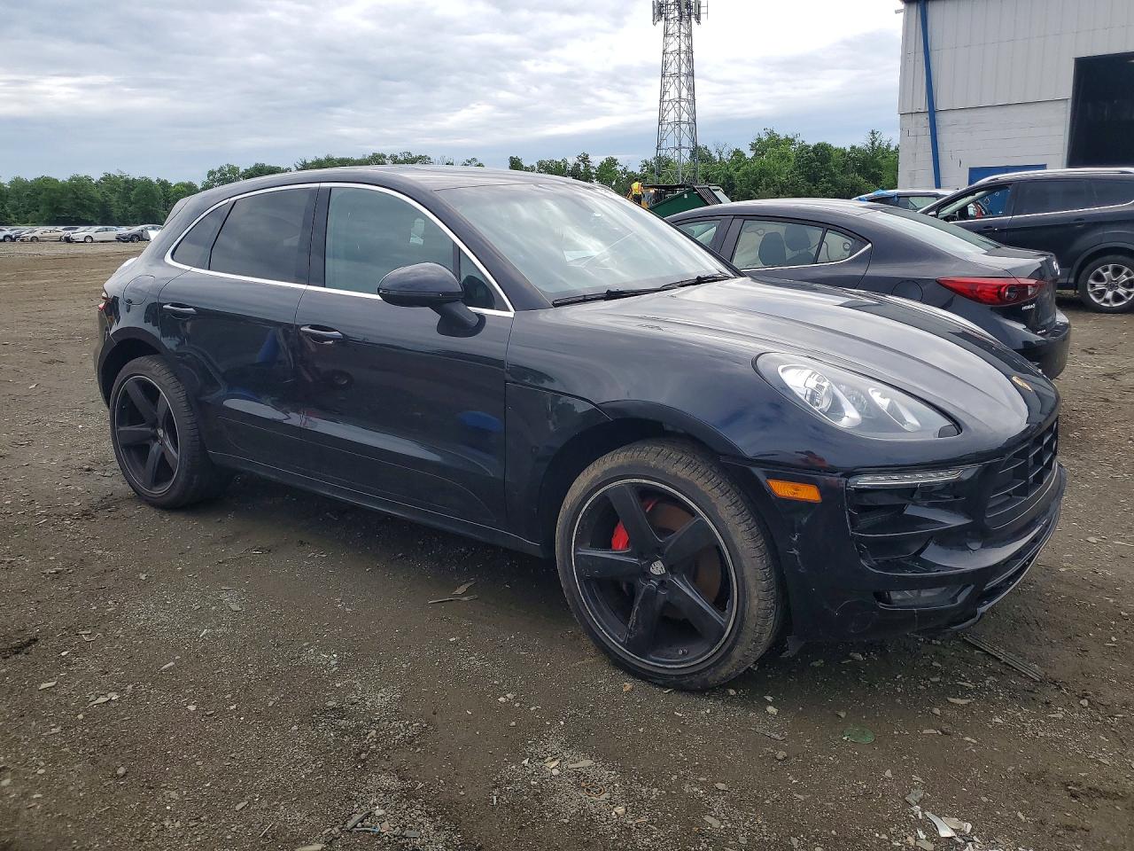 Porsche Macan Turbo