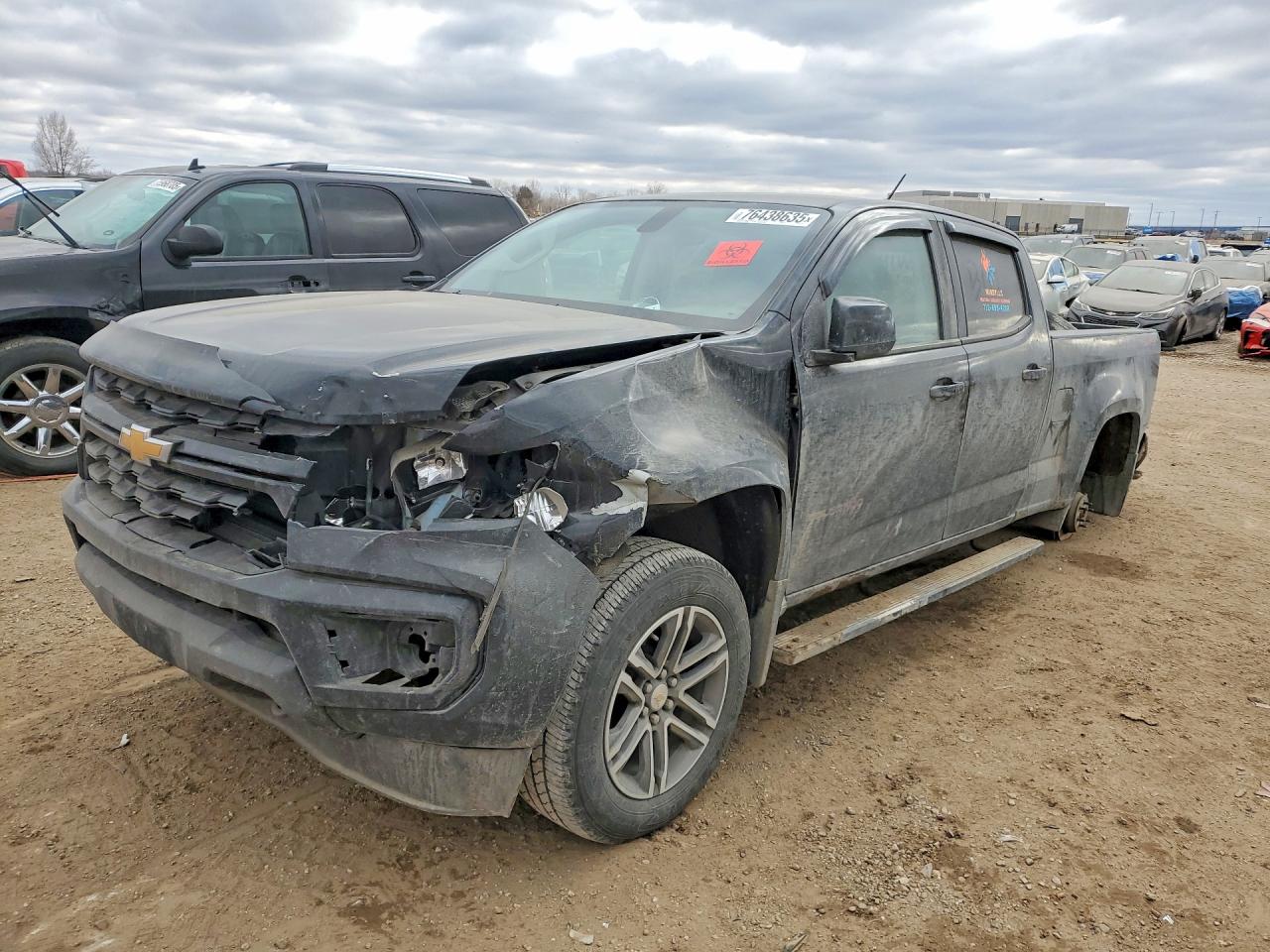 Salvage Chevrolet Colorado Image
