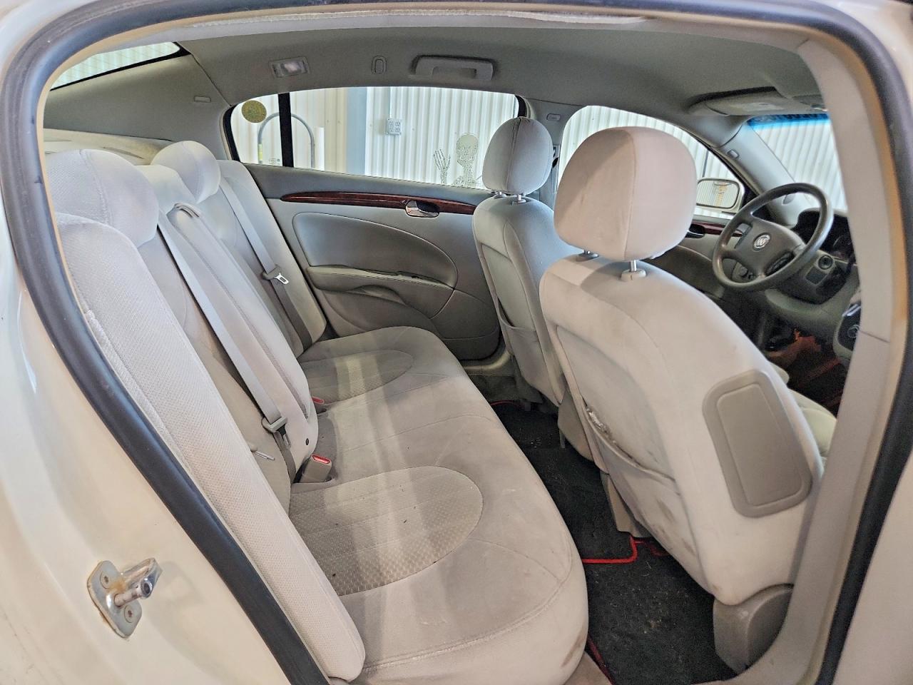Buick Lucerne Cx