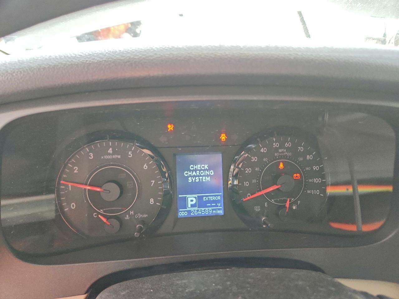 Toyota Sienna Le
