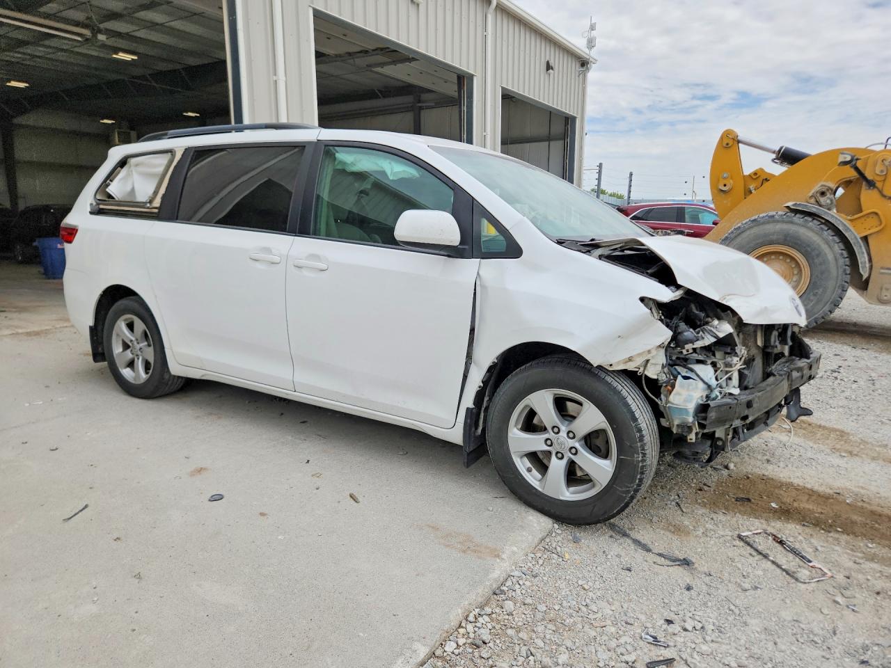 Toyota Sienna Le