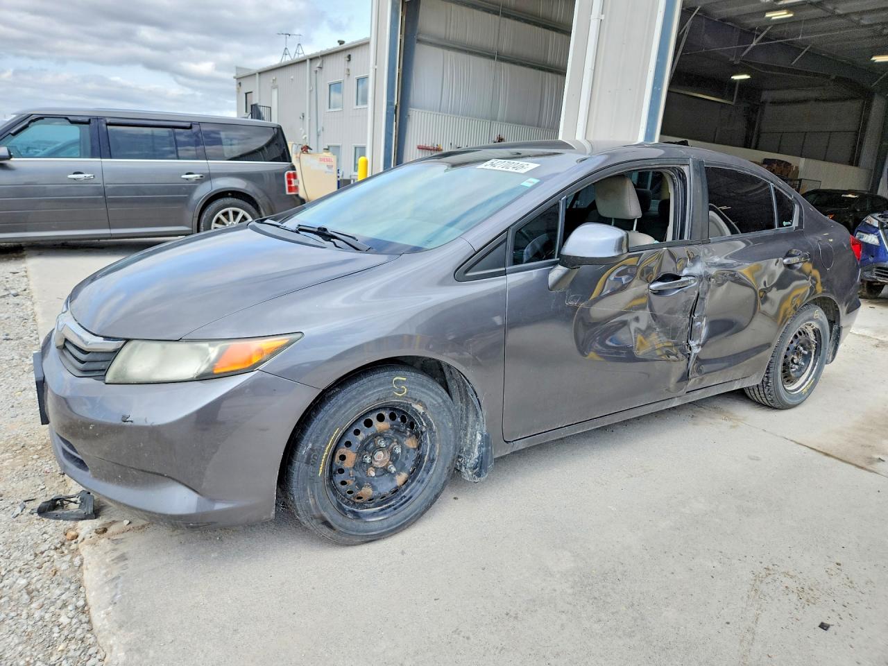 Salvage Honda Civic Image