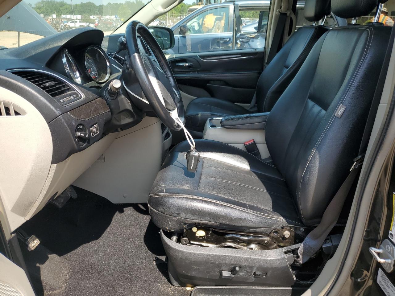 Chrysler Minivan Touring