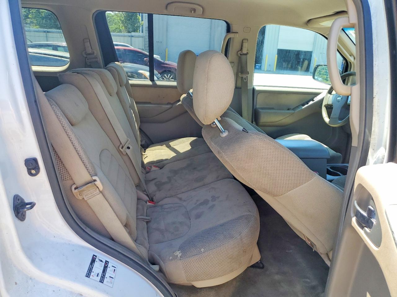 Nissan Pathfinder S