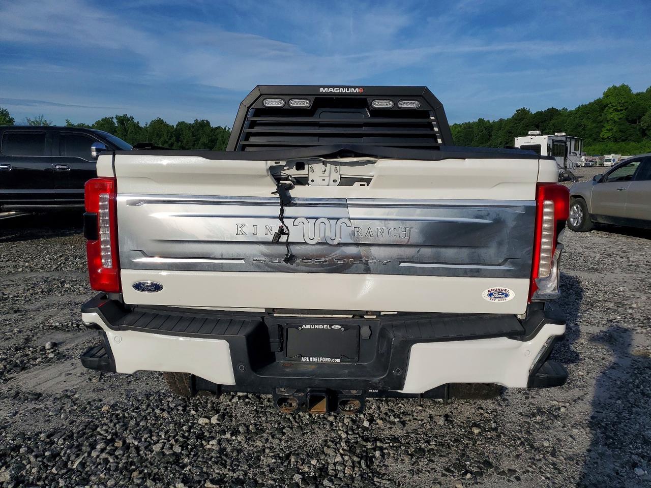 Ford F-350 Super Duty