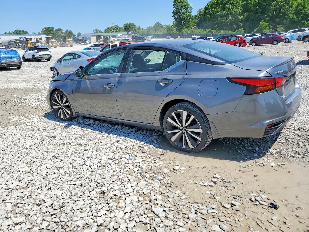 Nissan Altima Sr
