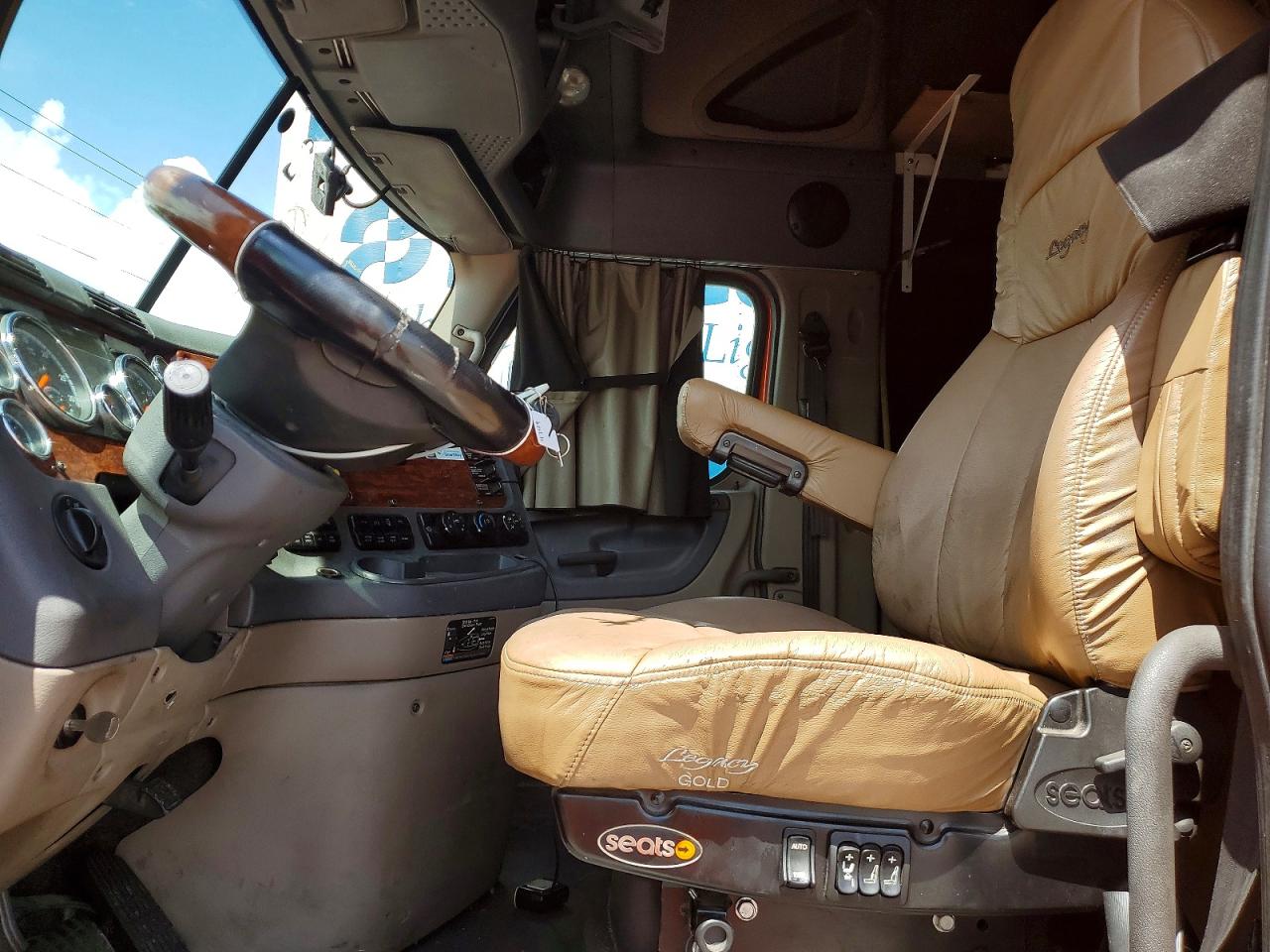 Freightliner Cascadia 125