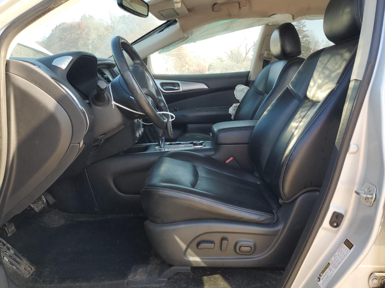 Nissan Pathfinder Sl