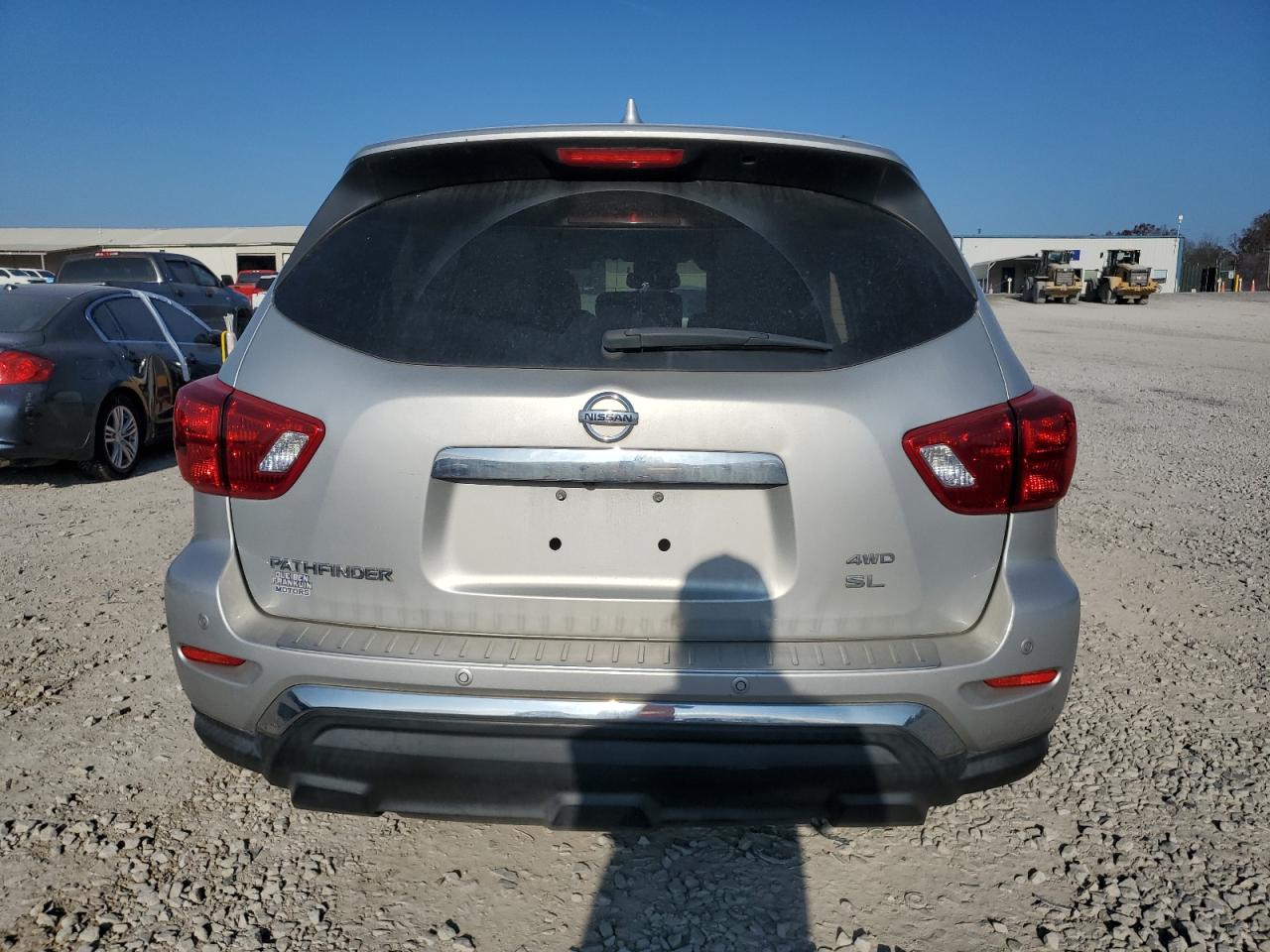 Nissan Pathfinder Sl