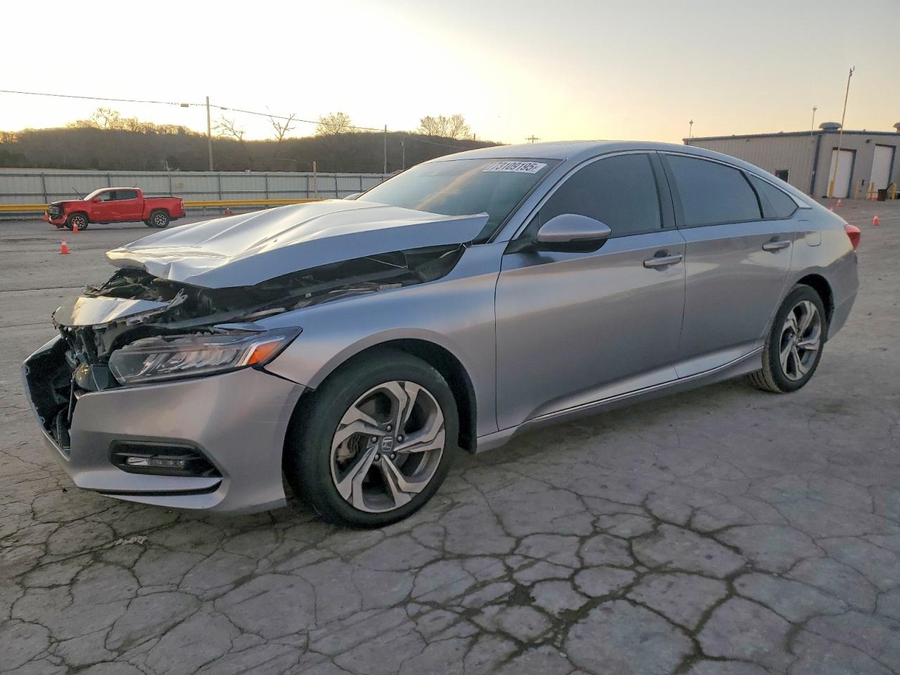Salvage Honda Accord Image
