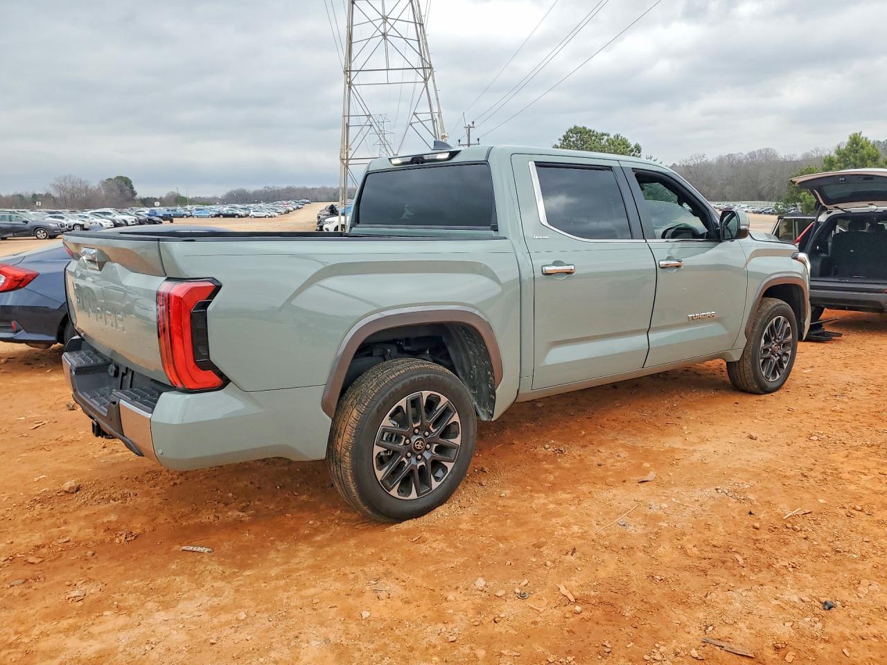 Toyota Tundra Limited