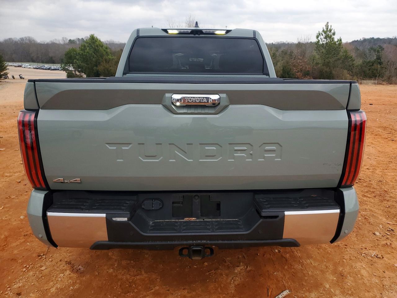 Toyota Tundra Limited