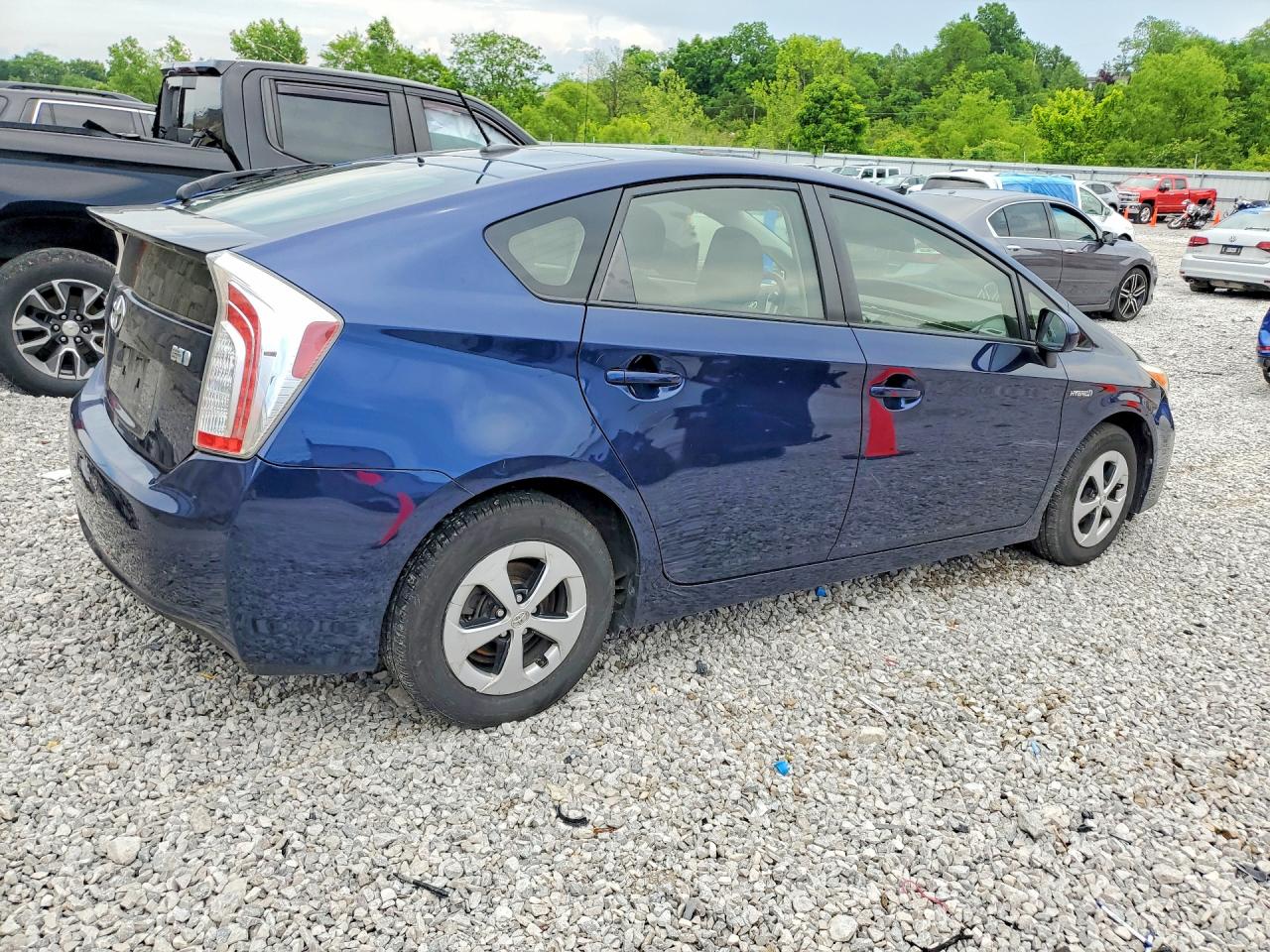 Toyota Prius Three