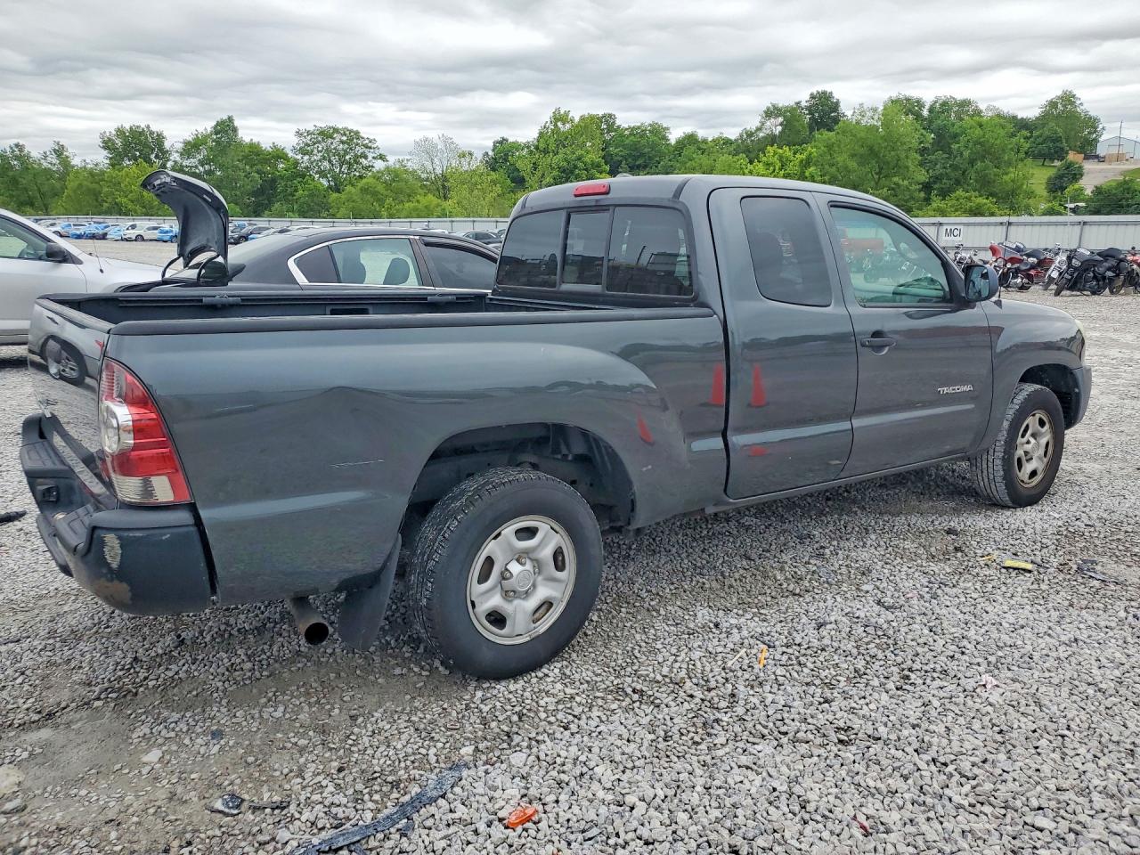 Toyota Tacoma Access Cab