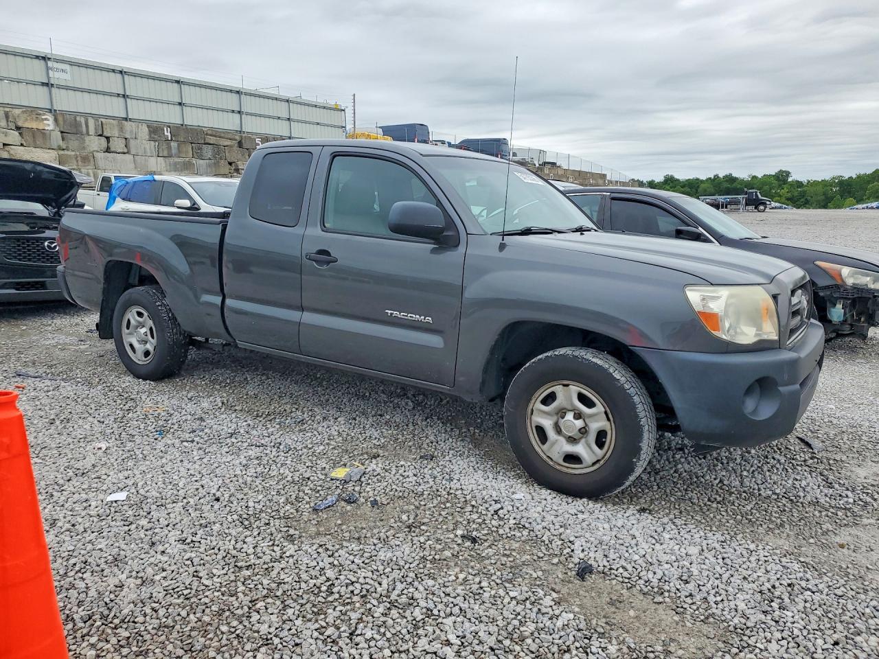Toyota Tacoma Access Cab