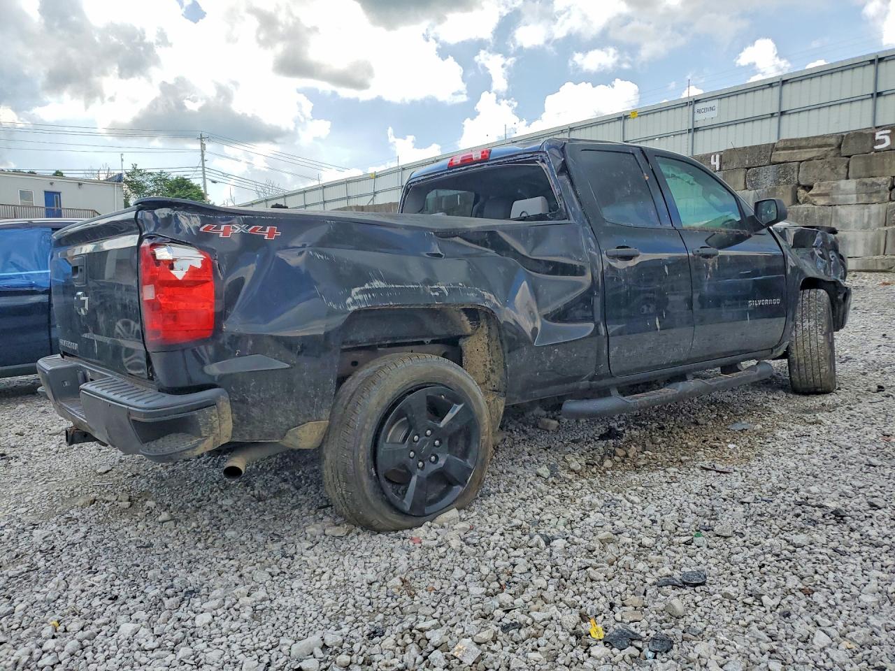 Chevrolet Silverado K1500