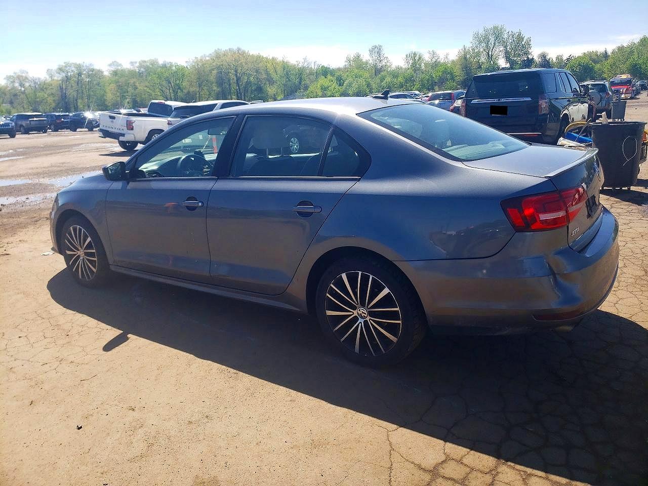 Volkswagen Jetta Se