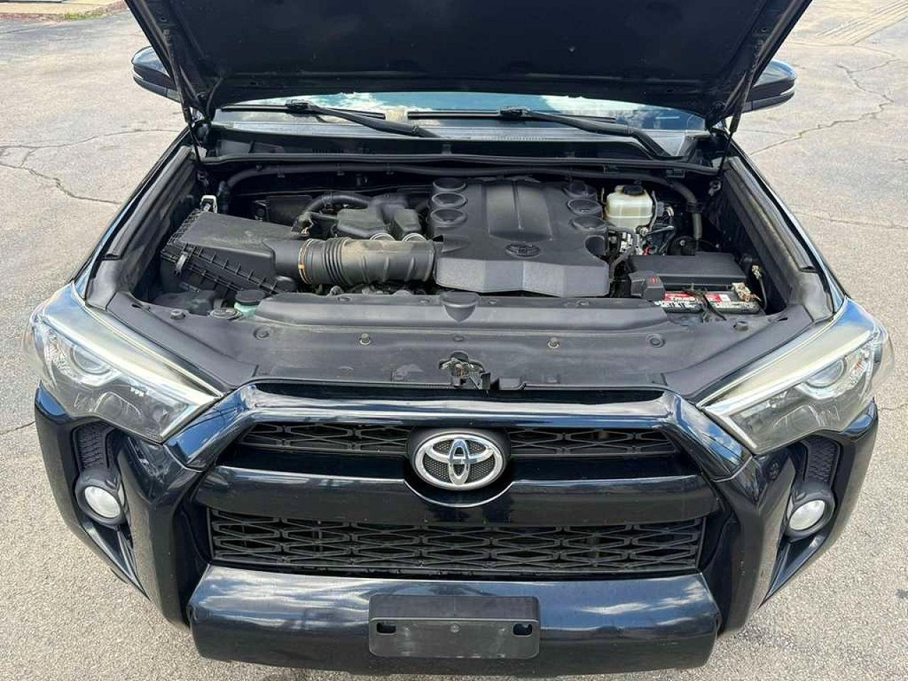 Toyota 4Runner Sr5