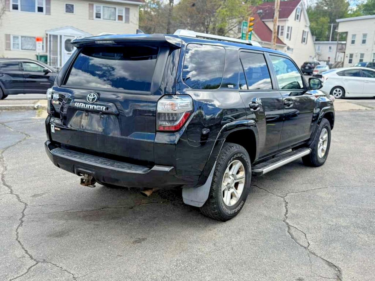 Toyota 4Runner Sr5