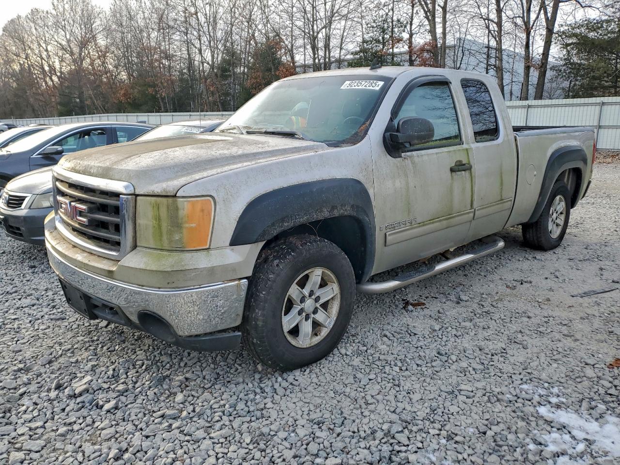 Salvage GMC Sierra Image