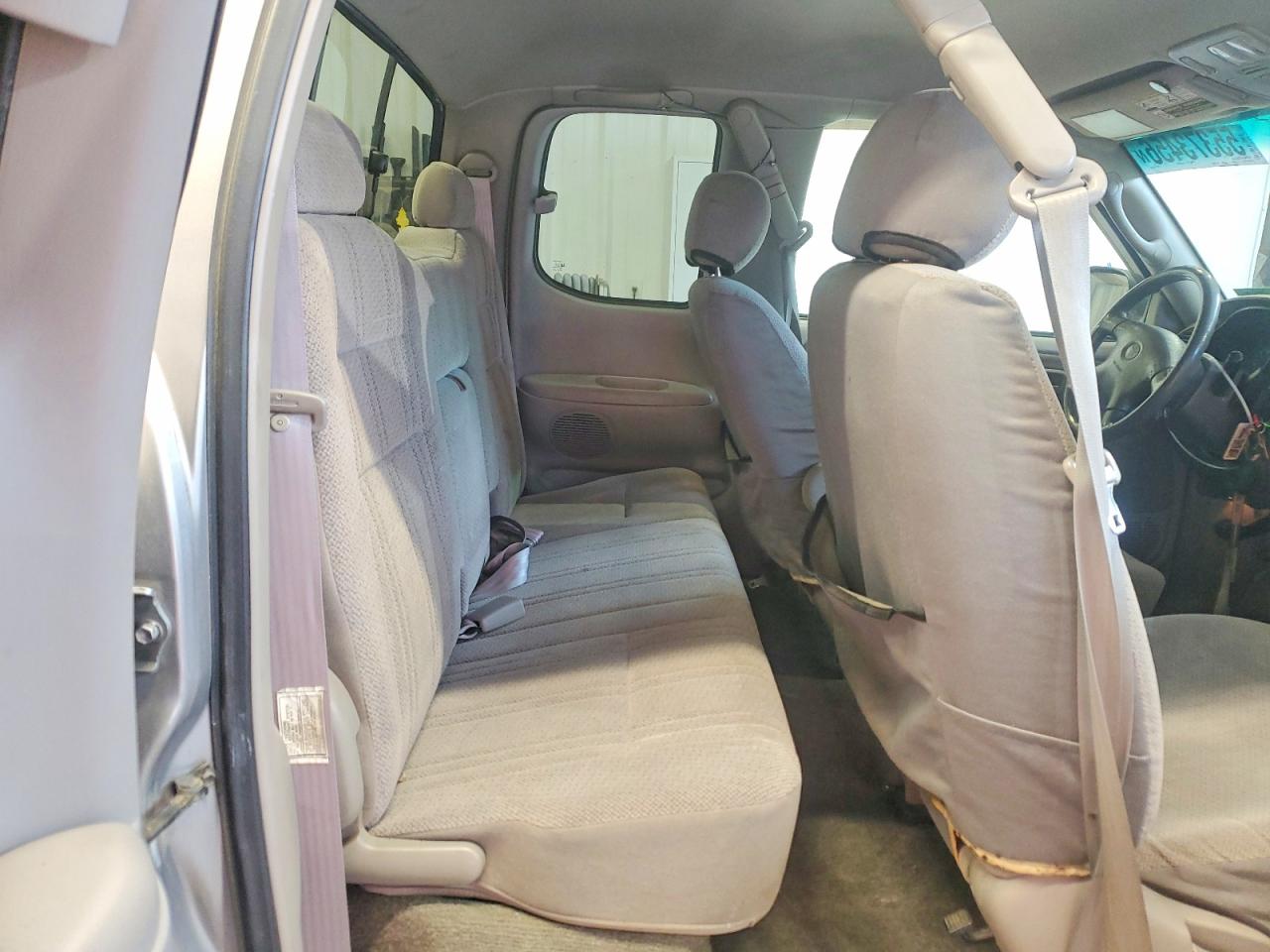 Toyota Tundra Sr5 V8