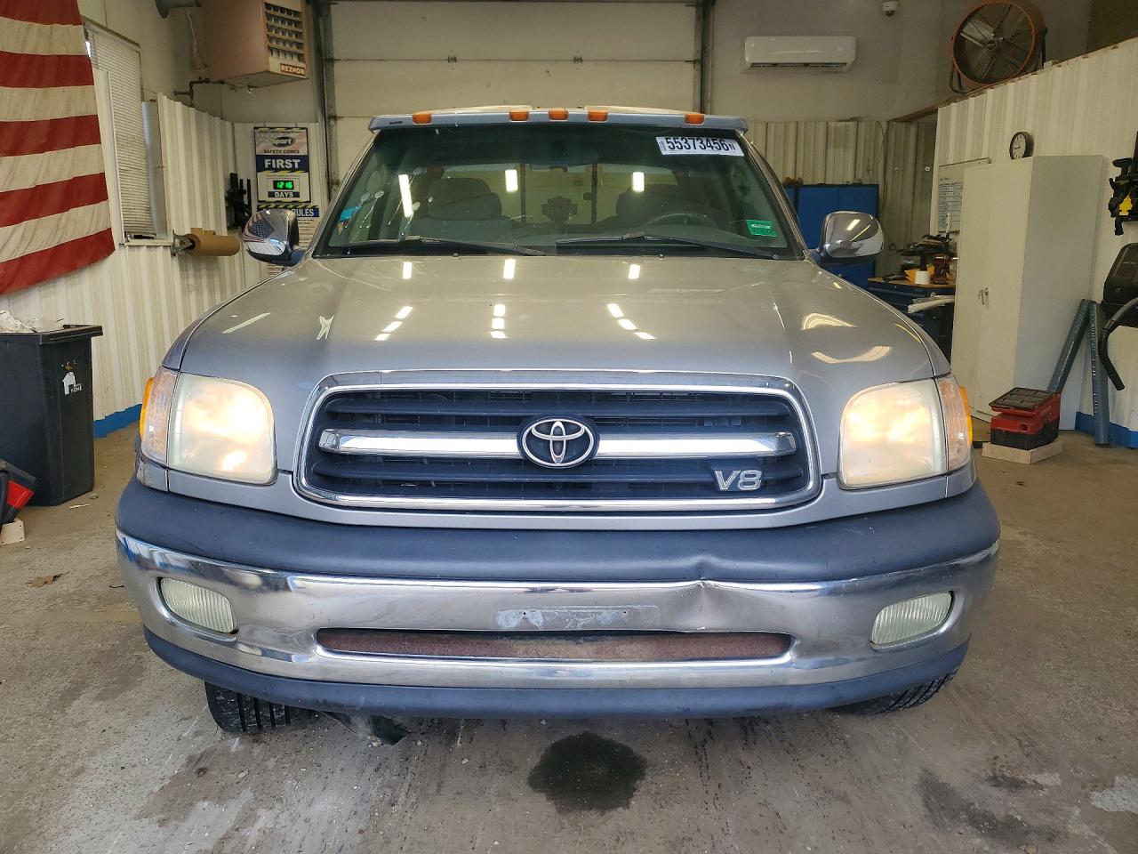 Toyota Tundra Sr5 V8
