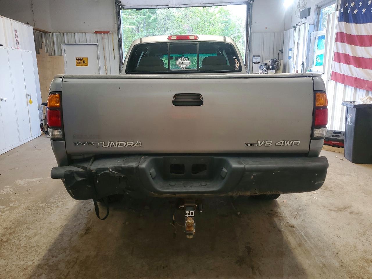 Toyota Tundra Sr5 V8