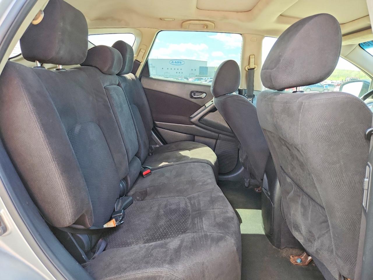 Nissan Murano S