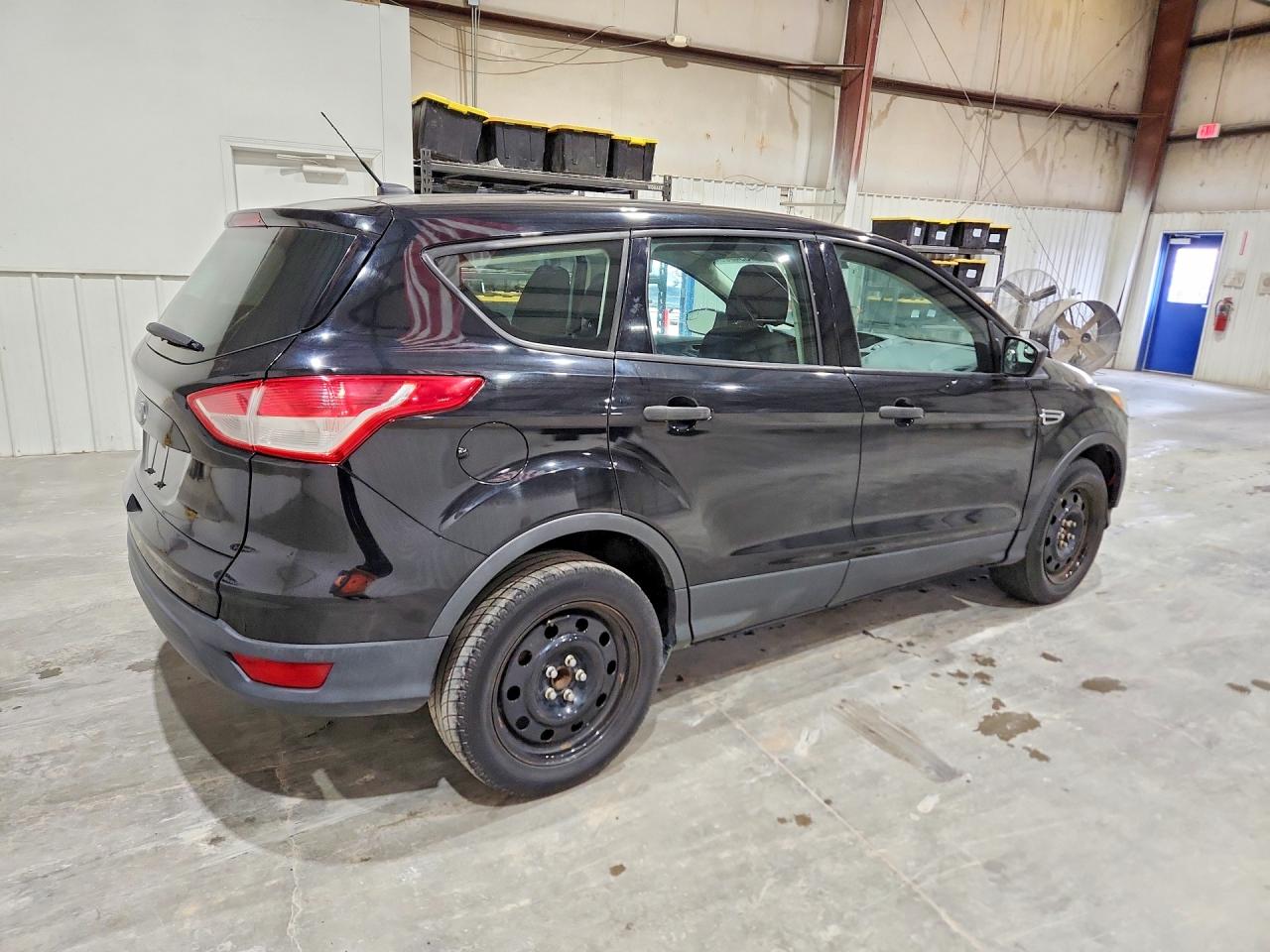 Ford Escape S