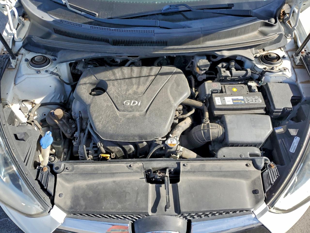 Hyundai VELOSTER Base
