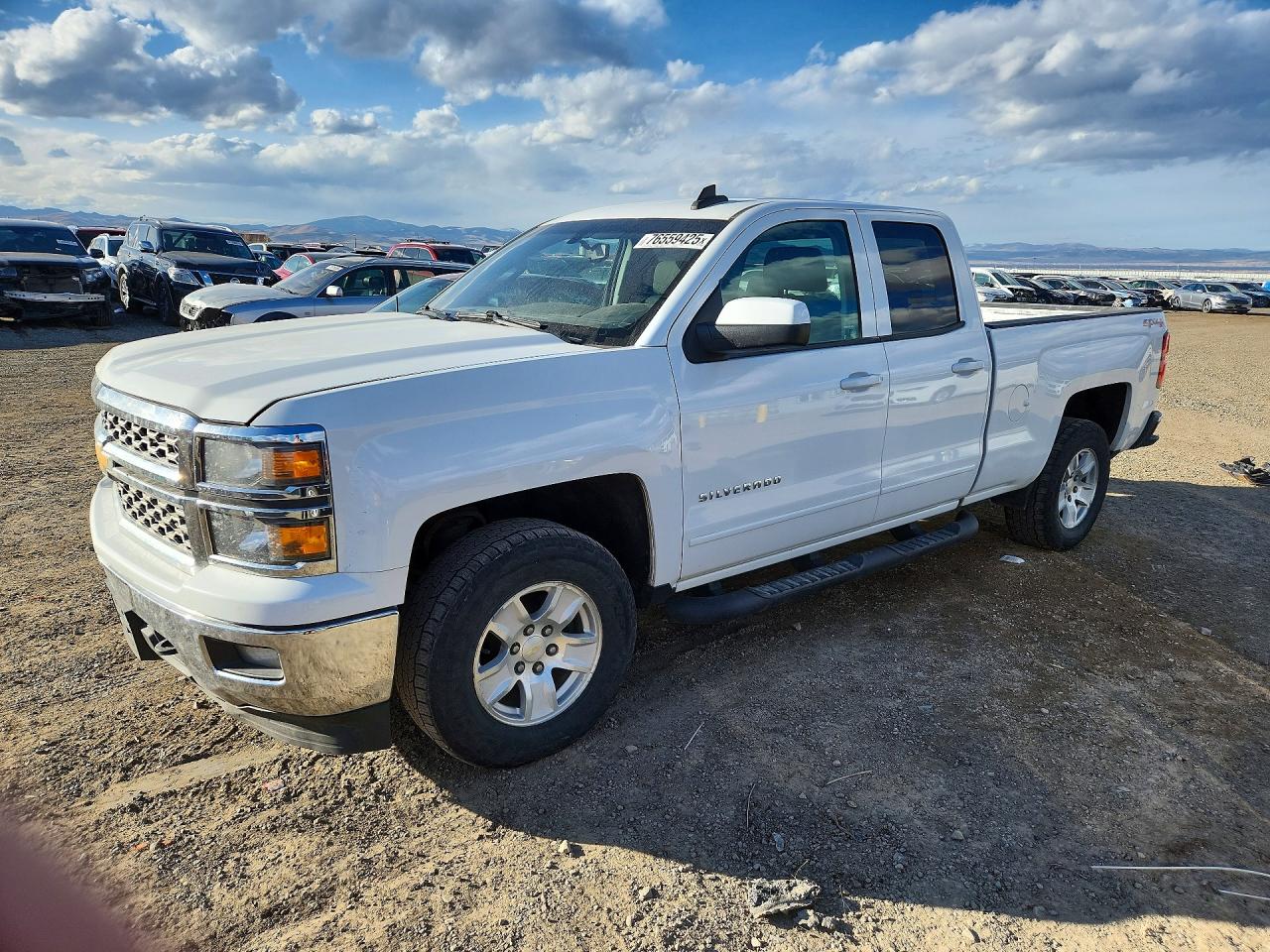 Salvage Chevrolet Silverado Image