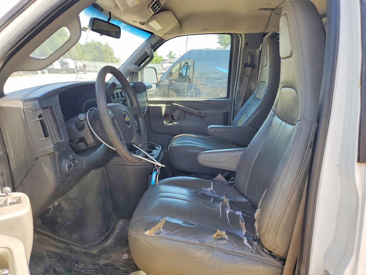 Chevrolet Express Ls