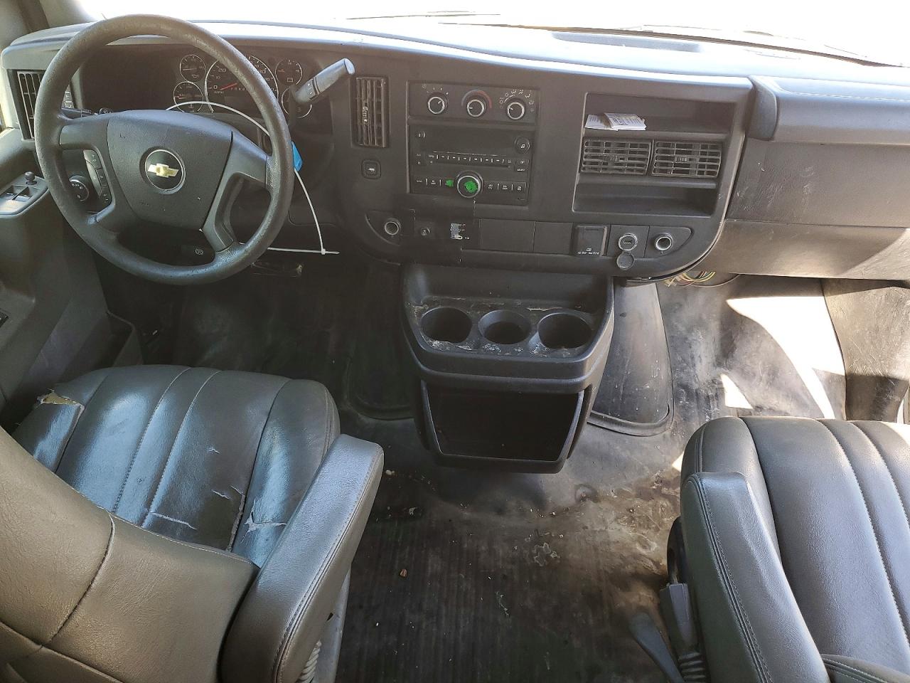 Chevrolet Express Ls