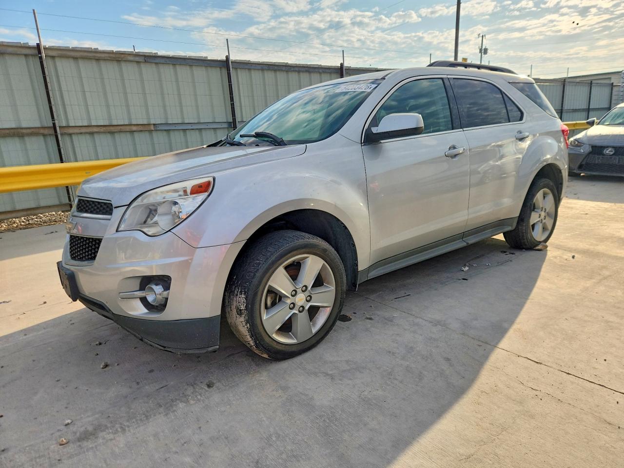 Salvage Chevrolet Equinox Image