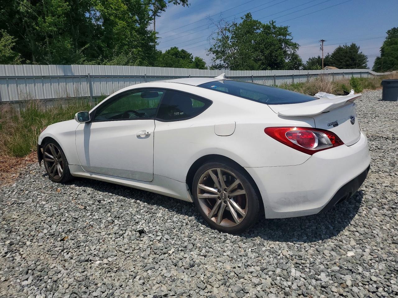 Hyundai Genesis 3.8l