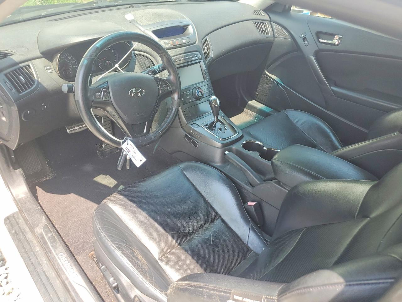 Hyundai Genesis 3.8l