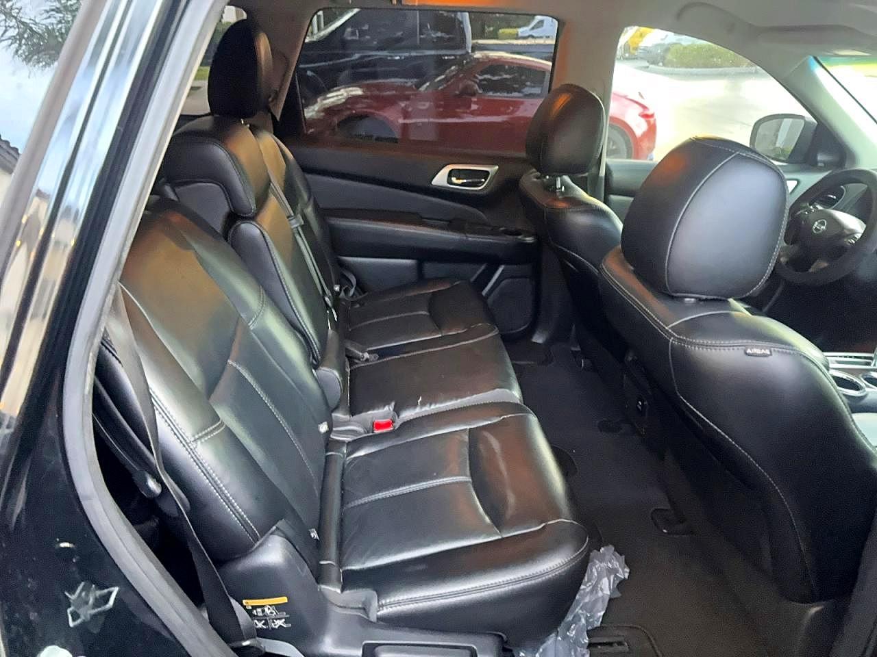 Nissan Pathfinder Sl