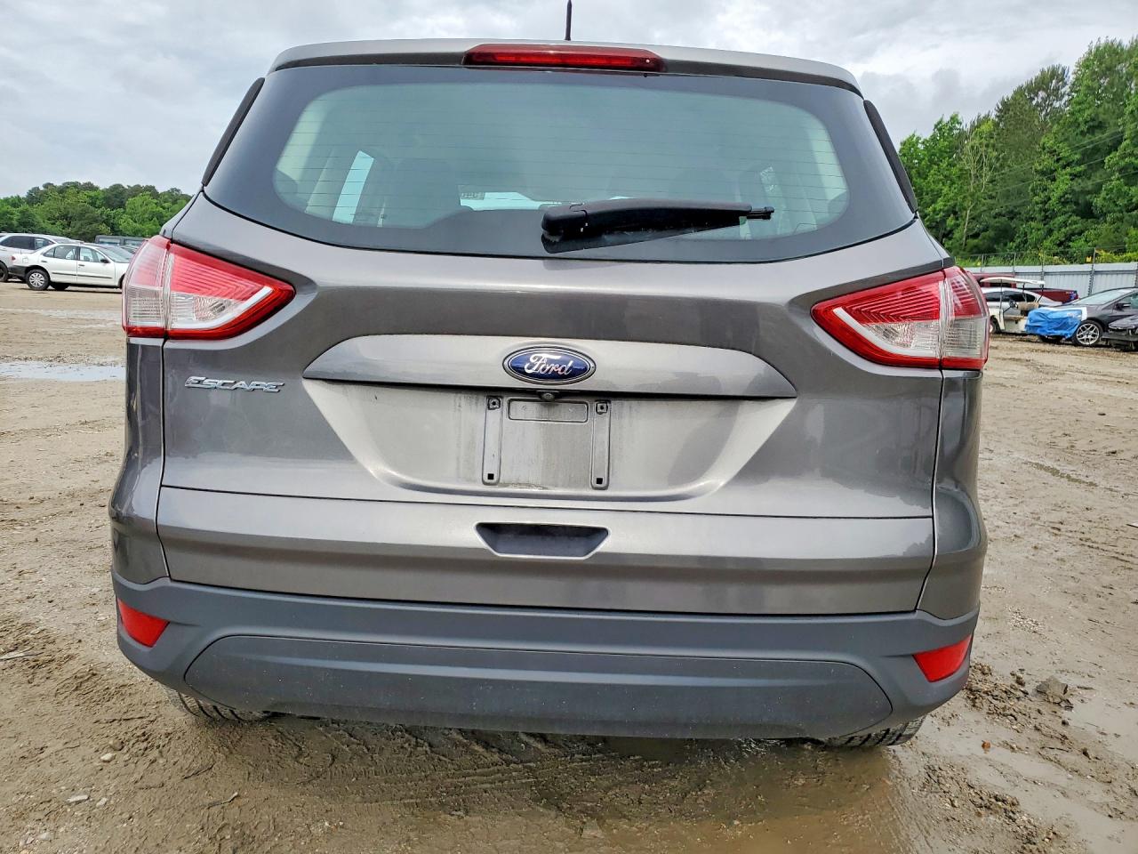 Ford Escape S