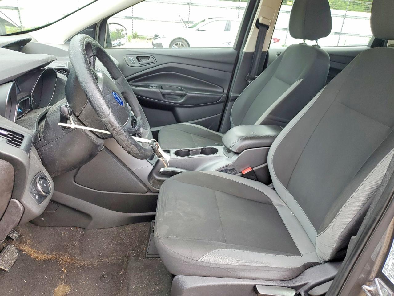 Ford Escape S