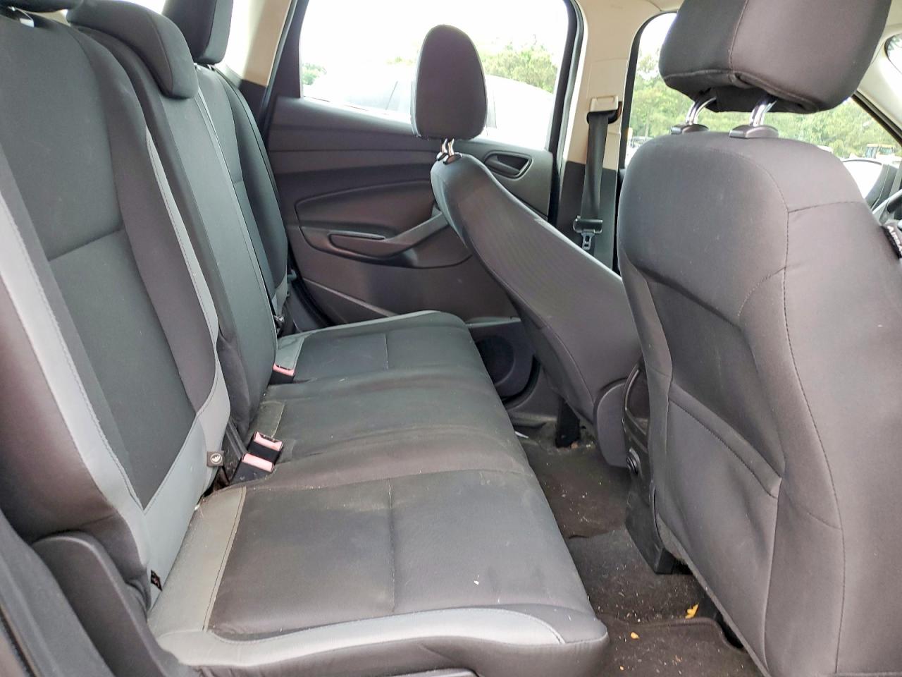 Ford Escape S