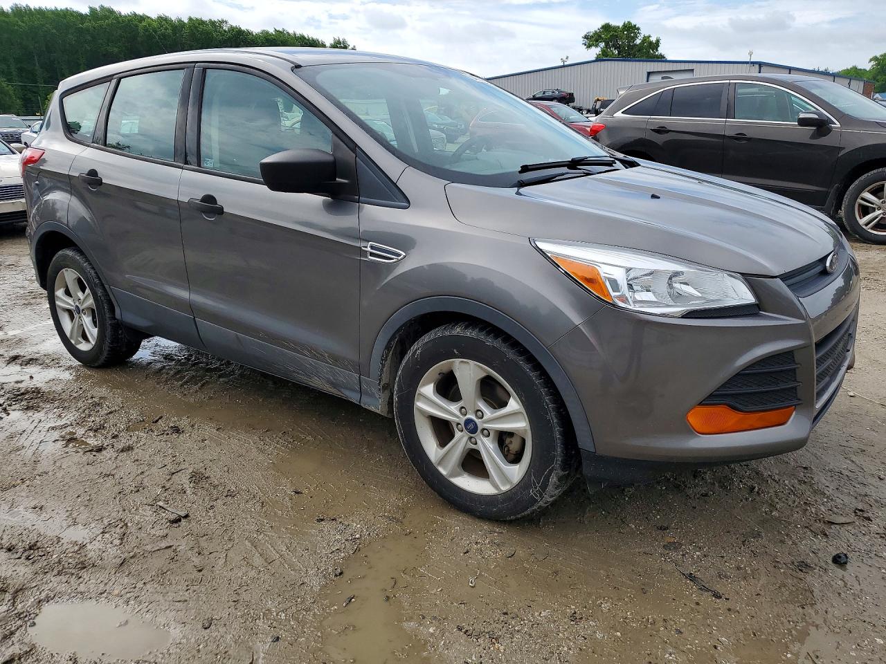 Ford Escape S
