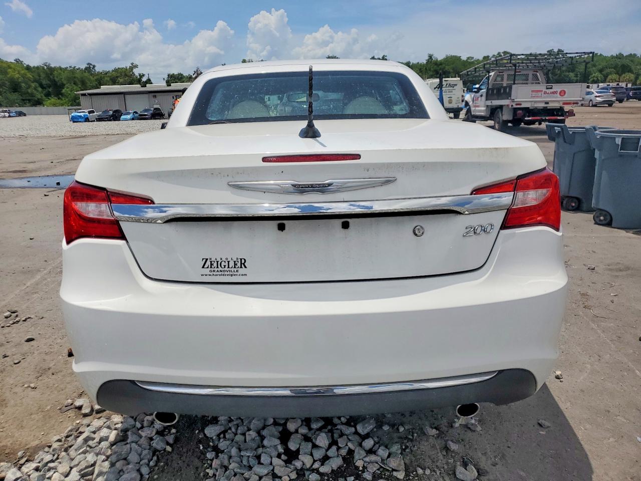 Chrysler 200 Limited